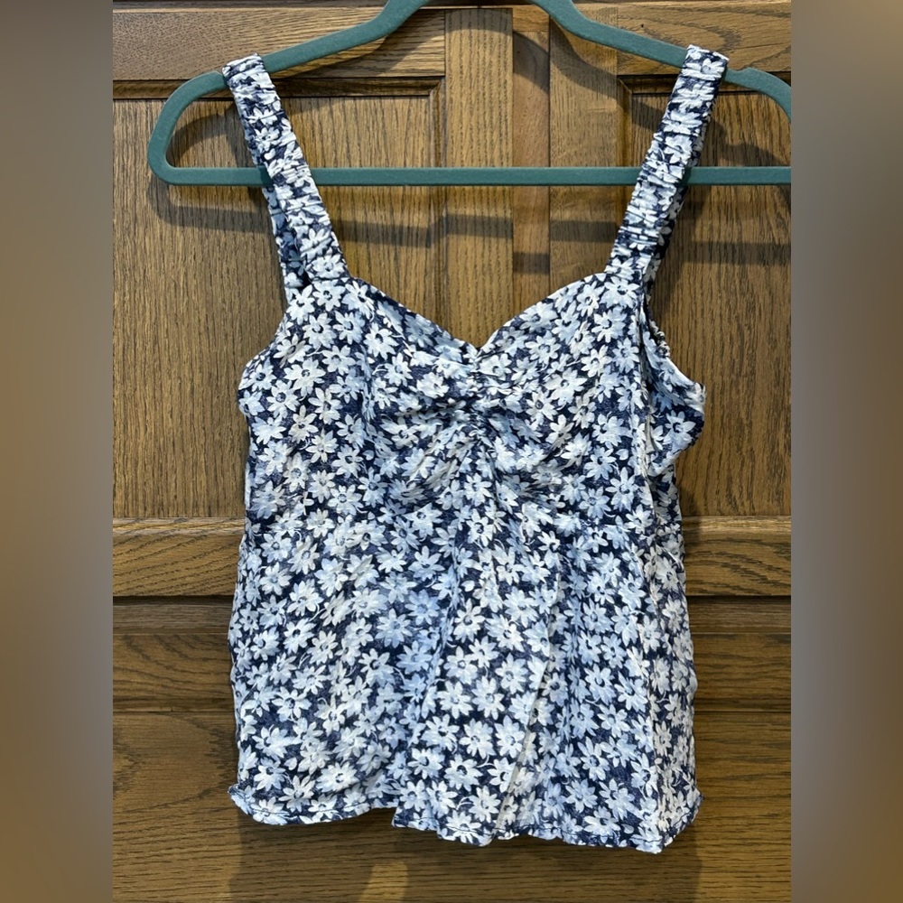 Sadie & Sage Floral Straps Blue White Women’s Med Shirt Tank Flowy Cottagecore